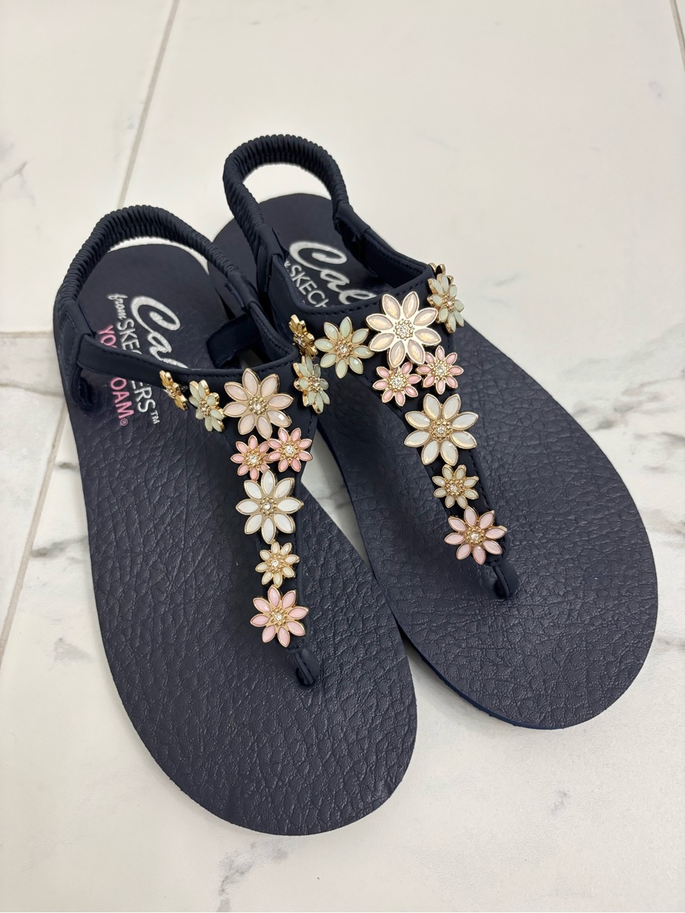 Skechers Cali Meditation Happy Daisies Sandals Womens 8 Navy Blue Yoga Foam